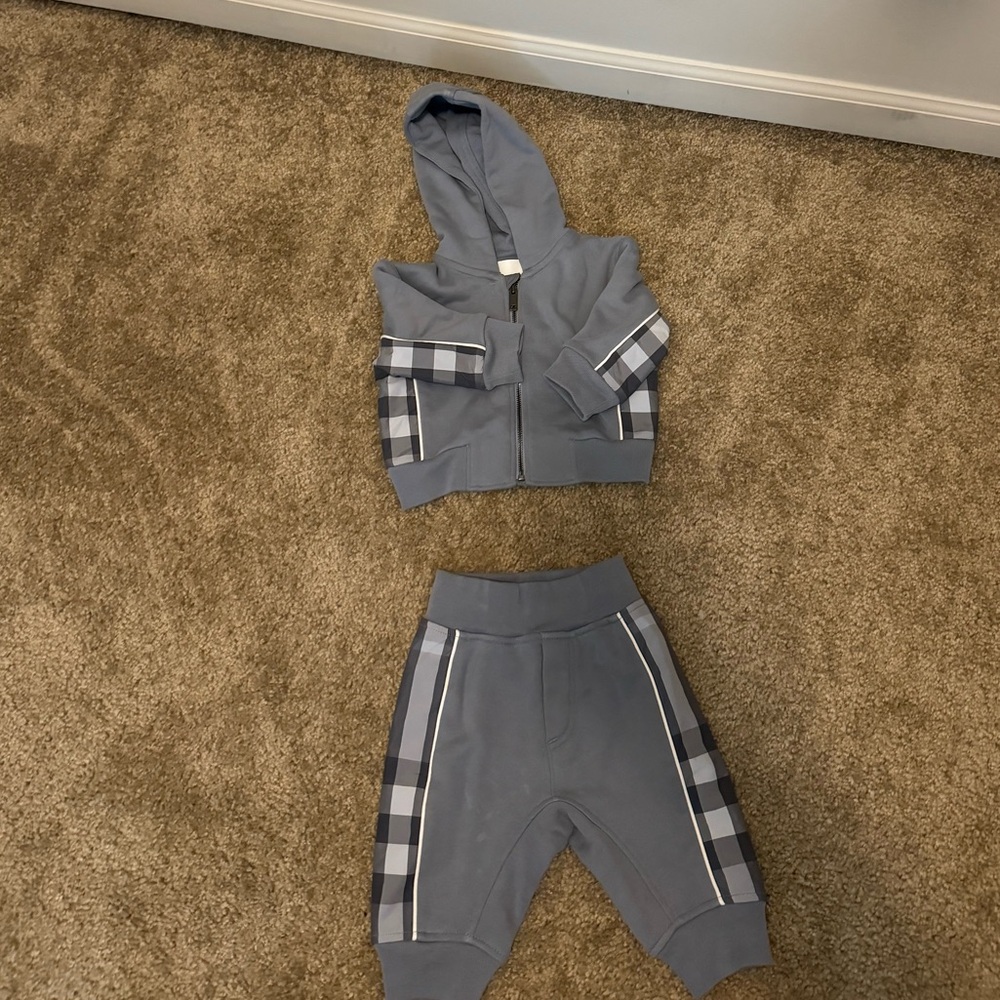 Burberry Sweatsuit